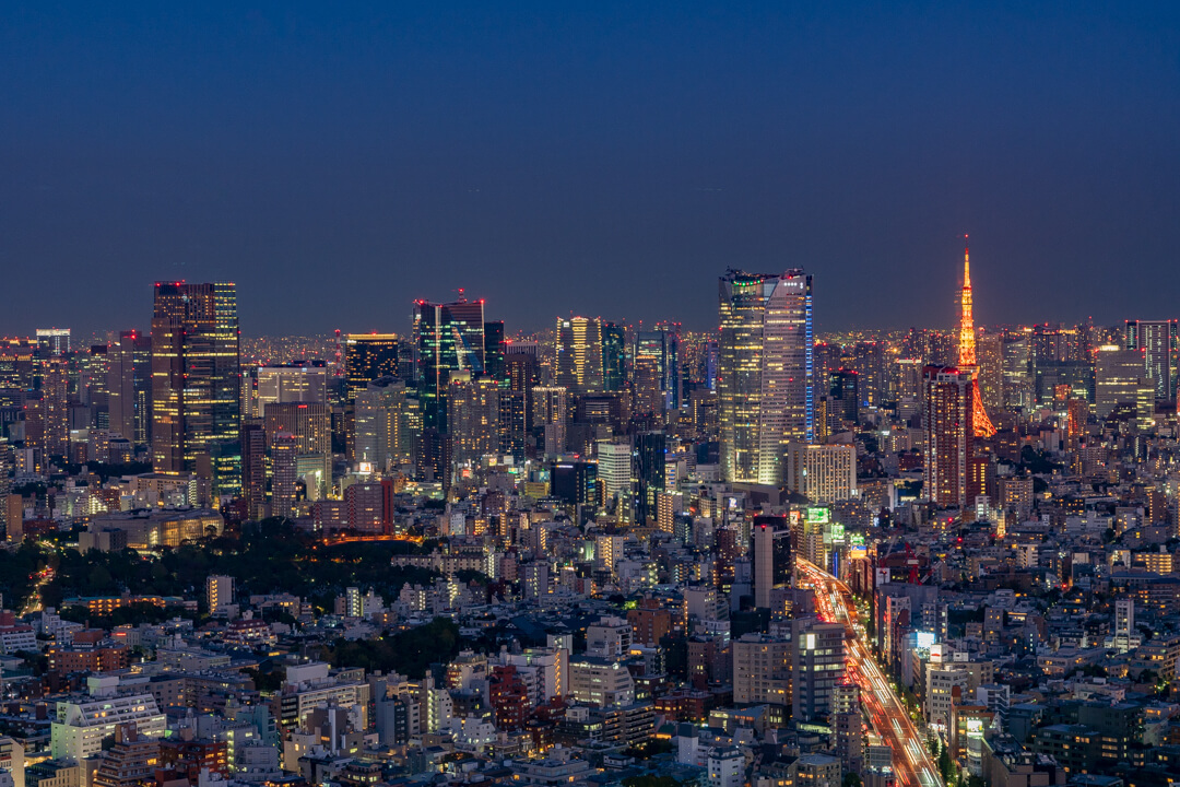渋谷スクランブルスクエア「渋谷スカイ」から撮影した東京タワー